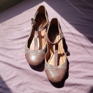Last Price Drop! Lucky Brand Strappy Flats